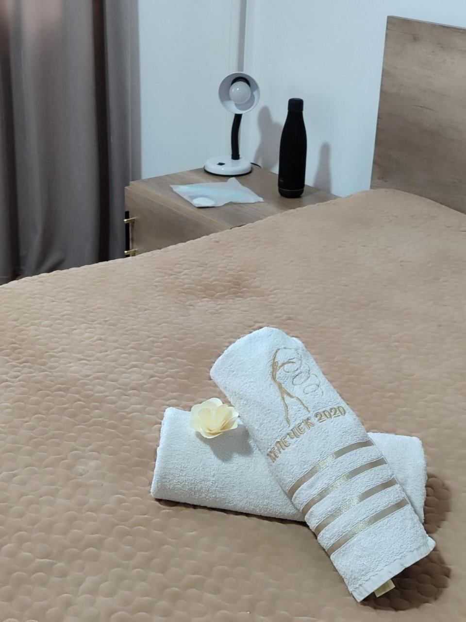 Amanat Guest House Biskek Kültér fotó